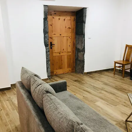 Amu- Apartamentos Misterios Da Urzelina Exterior photo